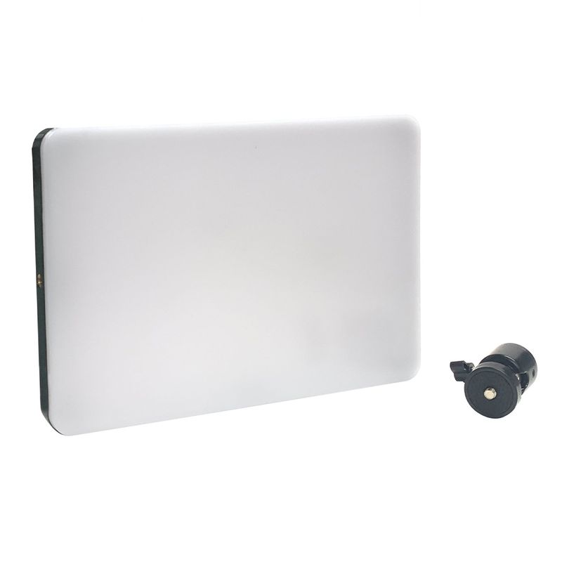 <img scr=“panel-iluminacion-led-jetion-42w-tripode-2m-1000x1000.jpg” alt=“Panel de iluminación led Jetion 42W + trípode-pjt-oqt2021">