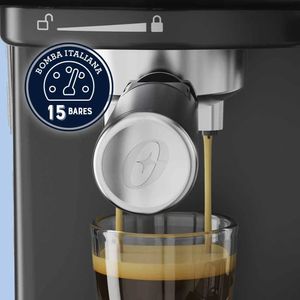 Cafetera de espresso Oster PrimaLatte BVSTEM6603R 1050W, capacidad 1500 ml, 15 bares, automática, rojo