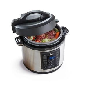 Multi-olla express Oster CKSTPCEC6801 5.7 litros, 12 funciones, recubrimiento de Bioceramic, plateado