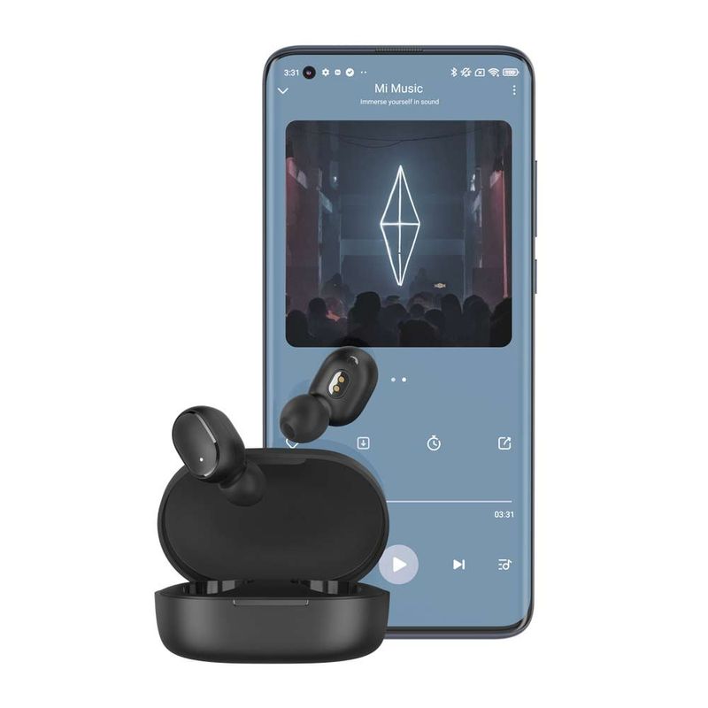 Audífonos Xiaomi Redmi Buds Essential Reacondicionados, frontal en uso