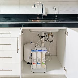 Purificador de Agua Alcalino por Osmosis Inversa 5 Etapas