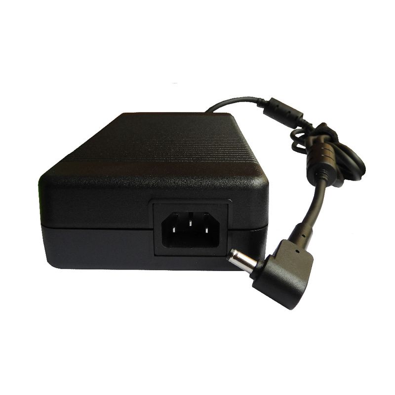CA0315045_COOLBOX_3--1-