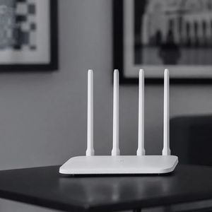 Router Xiaomi Mi Router 4C, wifi app control, banda 2.4 GHz, 300 mbps, 2 puertos LAN, 4 antenas, cobertura 10 metros (reempacado)