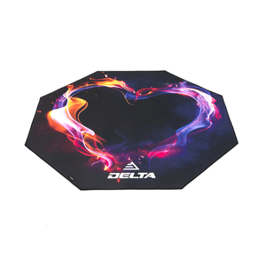 Protector de piso Delta Gamer Pink 120 x 120 cm