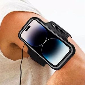 Brazalete portacelular Roadtrip para correr, compatible con dispositivos iPhone y Galaxy hasta 6.7”, correa ajustable, con bolsillo para llaves, negro