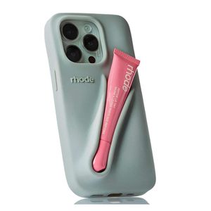Lip case Rhode, para iPhone 15 Pro Max, verde + lipstick peach pit