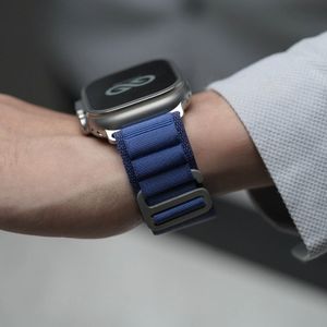 Correa Alpine Loop OEM para Apple Watch, 42/44/45/49 mm, azul