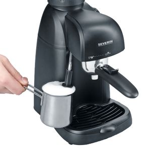 Cafetera expresso, 800W, incluye cuchara medidora, negro - KA5958