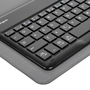 Case con teclado Pro-Tek 9-11" Universal teclado giratorio (reempacado)