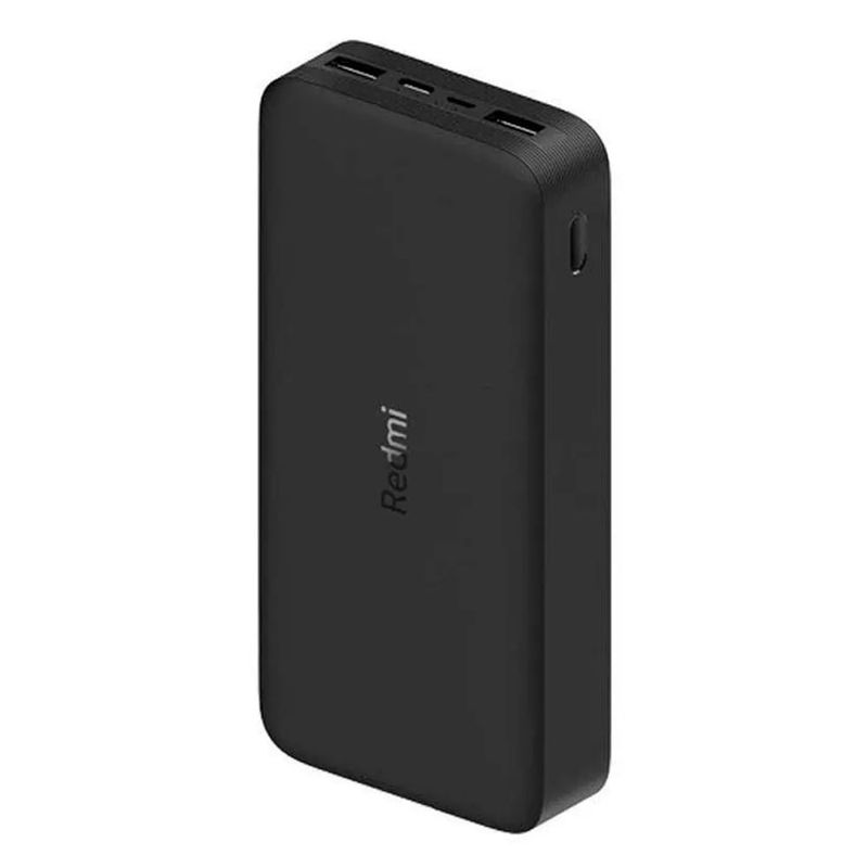 Batería externa Xiaomi Redmi 20000 mAh 18W negro vista oblicua frontal mostrando el botón lateral y puertos superiores