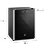 Cava de vino Electrolux, 24 botellas, control digital
