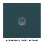 Celular Motorola moto g06 4G azul imagen informativa diseño con acabado en cuero vegano