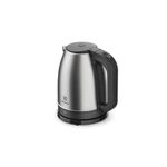 Combo Electrolux tostadora hervidor plancha aspiradora
