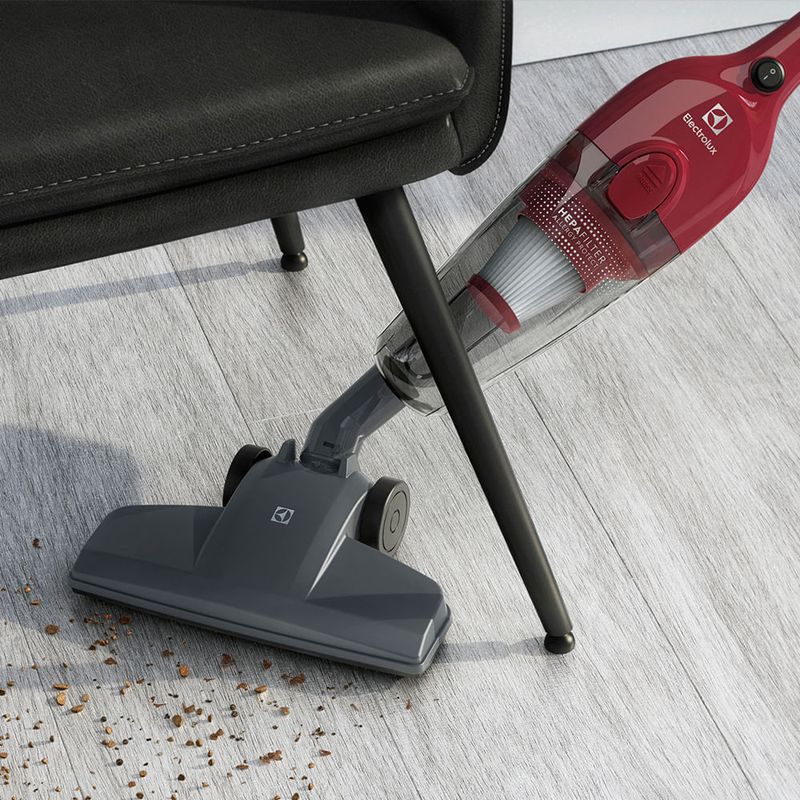 Combo Electrolux tostadora hervidor plancha aspiradora
