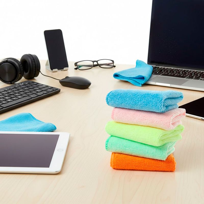 paño-microfibra-coolbox-teraware-multiusos-pack5-colores-ambientado