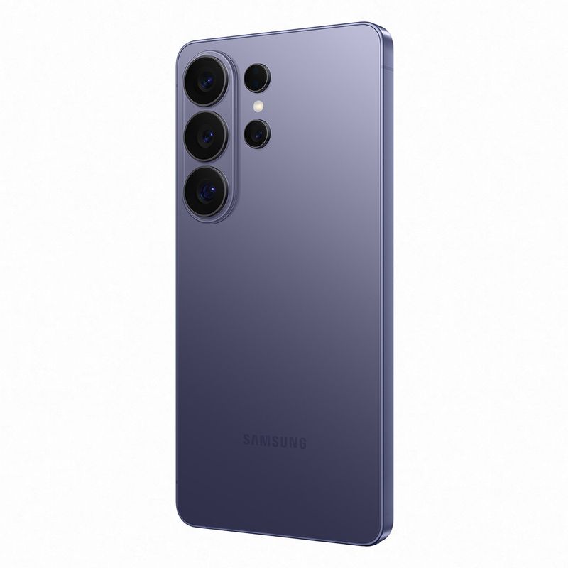 Celular Samsung Galaxy S26 Ultra violeta cobalto vista posterior ángulo 45 grados