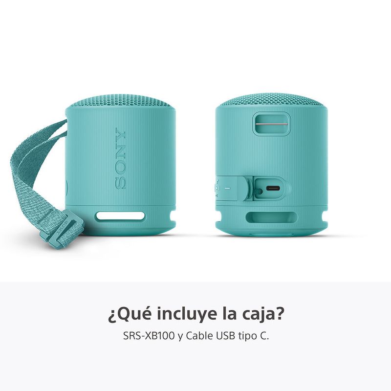 Parlante Sony SRS-XB100 sonido potente portátil resistente al agua vista frontal en uso exterior