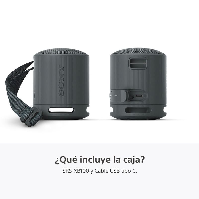Parlante Sony SRS-XB100 sonido potente portátil resistente al agua negro vista frontal en uso exterior
