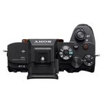 Cámara mirrorless Sony Alpha a7S III full frame grabación 4K pantalla táctil vista frontal en estudio profesional