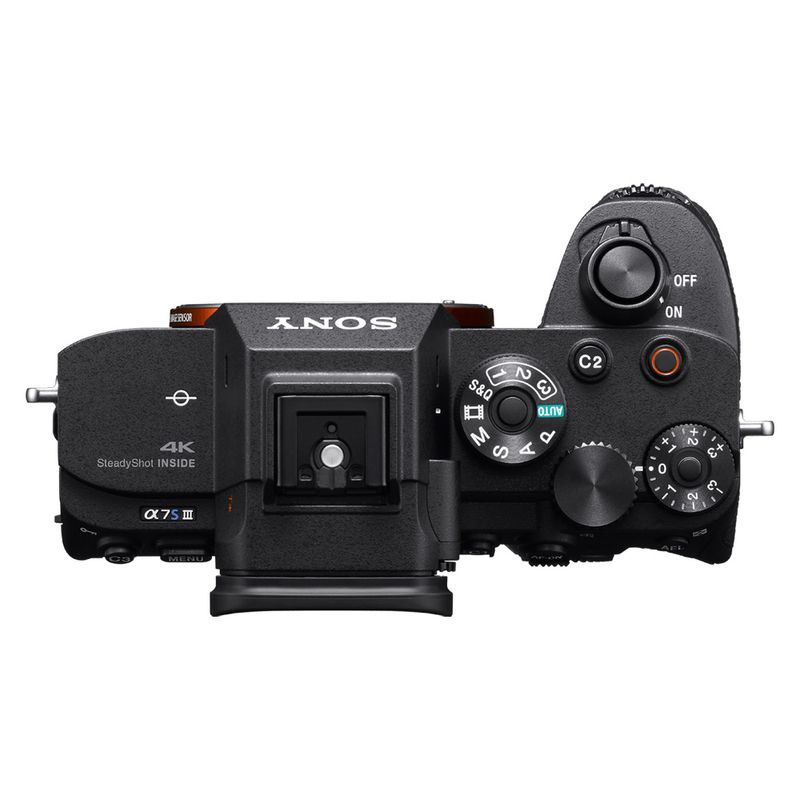 Cámara mirrorless Sony Alpha a7S III full frame grabación 4K pantalla táctil vista frontal en estudio profesional