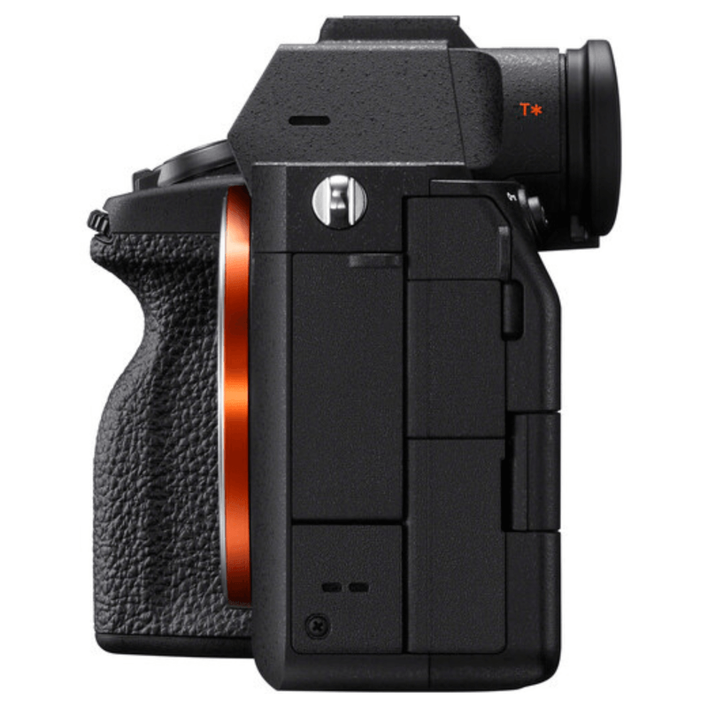 Cámara mirrorless Sony Alpha a7 IV 33MP video 4K cuerpo solo negro con kit ultimate mochila trípode vista lateral
