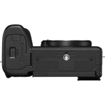 Cámara mirrorless Sony Alpha a6700 26MP video 4K cuerpo solo negro con kit deluxe y trípode profesional vista inferior