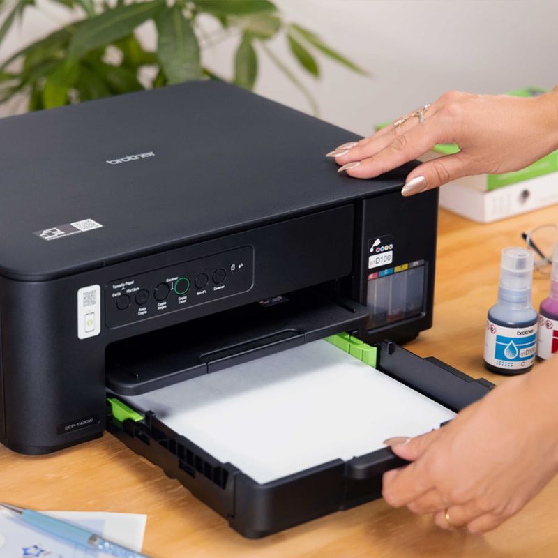 Impresora multifuncional DCP-T430W InkBenefit Tank, Wi-Fi, tinta a color, impresión inalámbrica uso