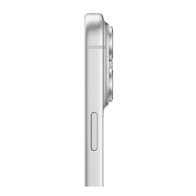 Smartphone Apple iPhone 17 Pro diseño premium color silver vista diagonal