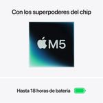 Laptop Apple MacBook Air M5 diseño delgado sin ventilador color starlight vista chip