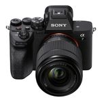 Cámara mirrorless Sony Alpha a7 IV 33MP 4K enfoque IA vista frontal