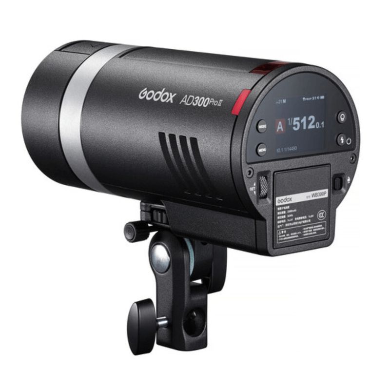 Flash Godox AD300 Pro II con inclinación de 90 grados vista dorsal oblicua