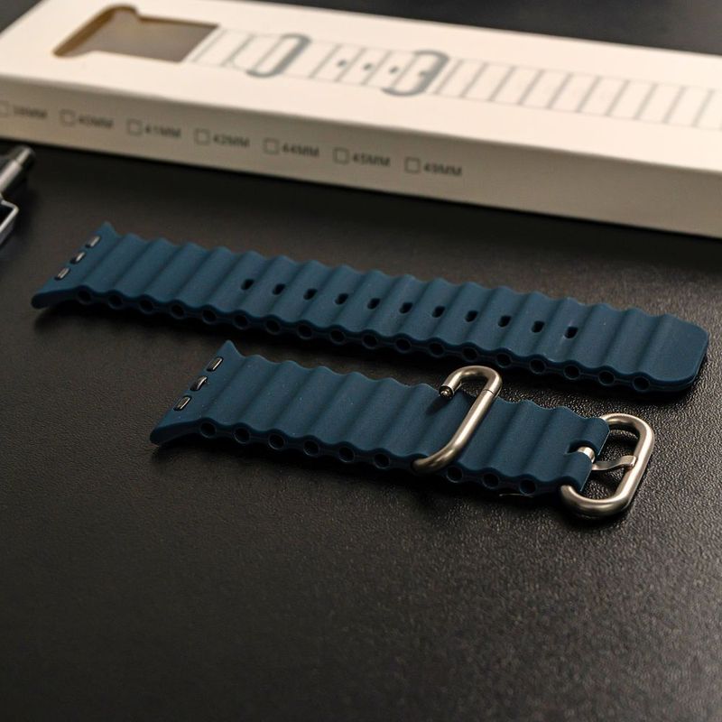 Correa Ocean Ultra OEM para Apple Watch azul de presia contenido de caja
