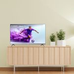 Smart TV Hyundai 40 pulgadas Full HD Roku vista en sala