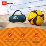 Parlante bluetooth JBL Charge 6 Auracast 45W azul vista en uso resistencia al agua IP68 junto a balón de voleibol