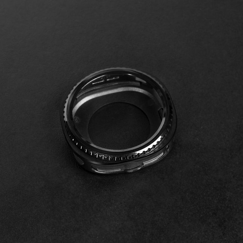 Case URVOI Samsung Galaxy Watch 8 Classic 46mm negro frontal oblicuo