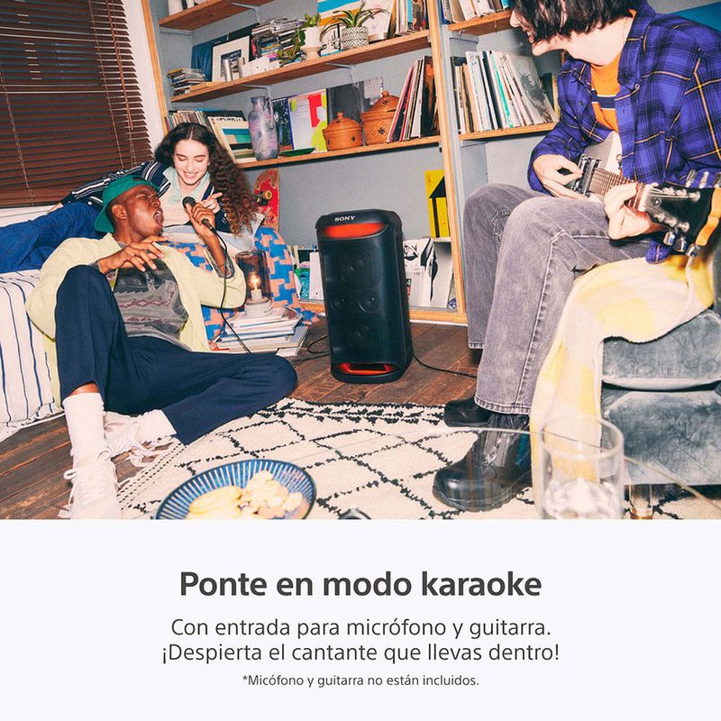 Parlante Sony SRS-XV500 Mega Bass Karaoke Bluetooth Negro frontal en uso