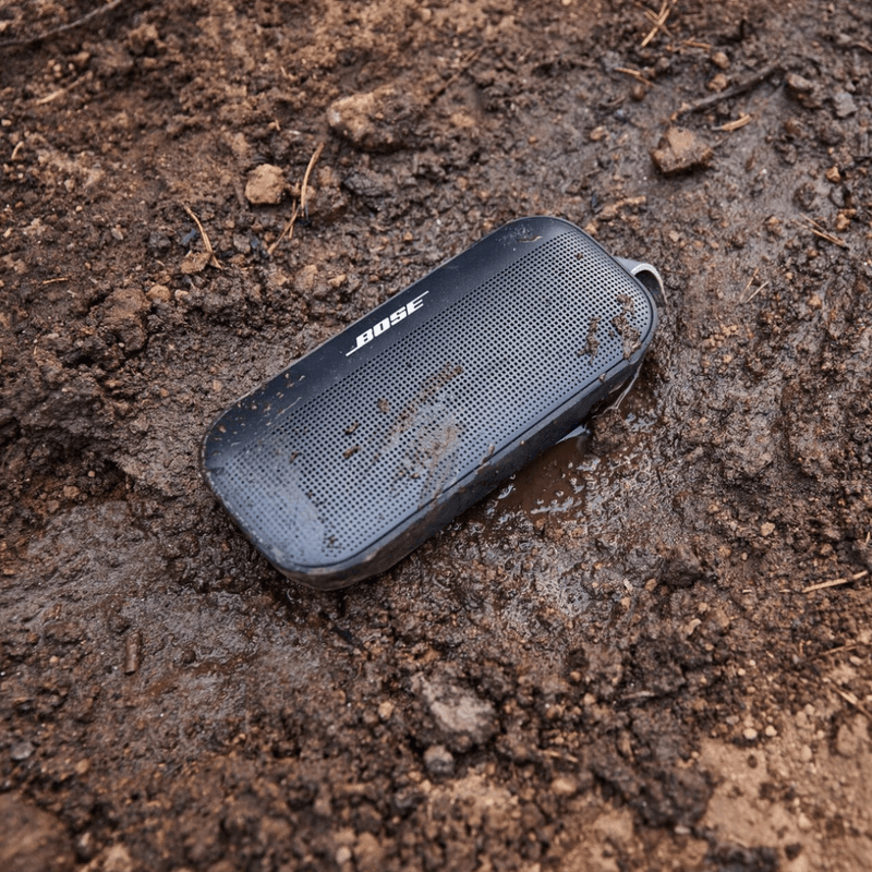 Parlante Bluetooth portátil Bose SoundLink Flex reempacado negro portátil