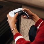 Consola PlayStation 5 Slim digital 825GB ASTRO BOT y GT7 control