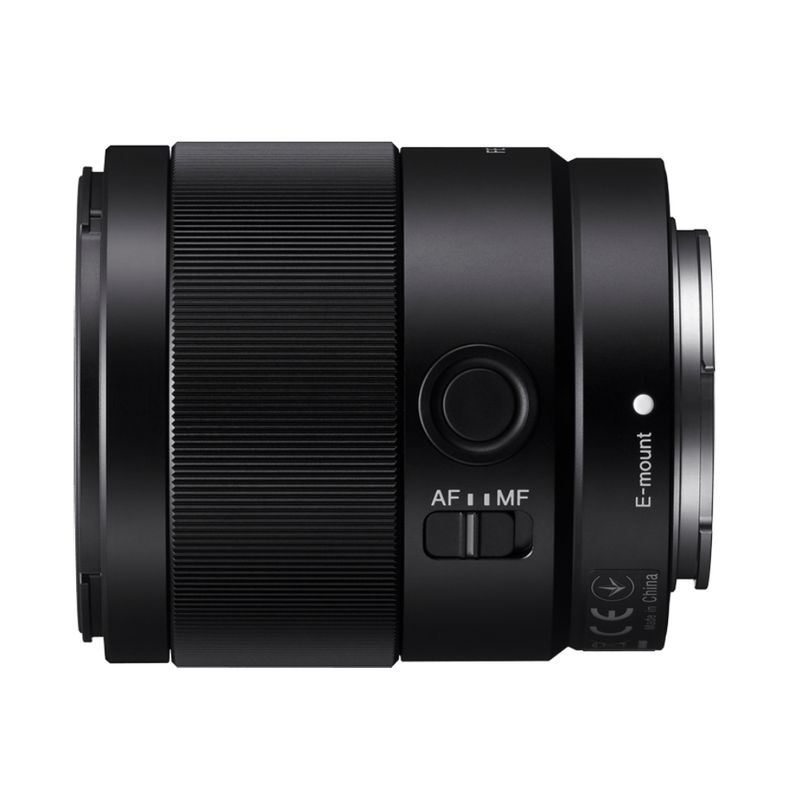 Lente prime gran angular Sony 35 mm F1.8 Full Frame lateral