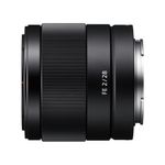 Lente Sony 28 mm F2 Montura E Full Frame lateral