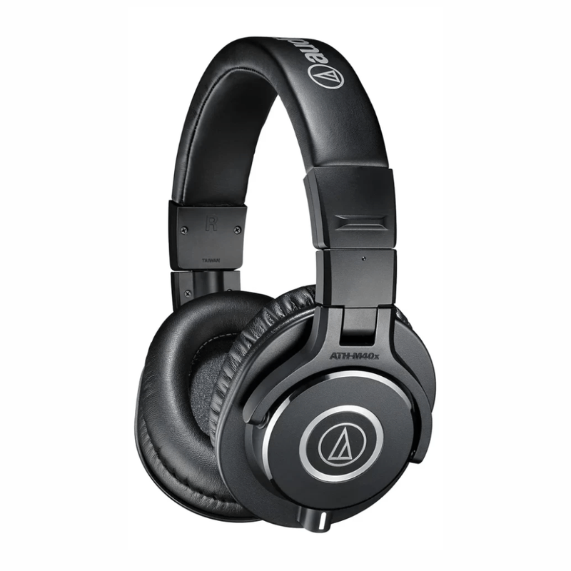 Audífonos Audio-Technica ATH-M40x negro oblicuo