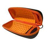 Estuche Roadtrip para parlante JBL Charge 6 rígido EVA negro diagonal