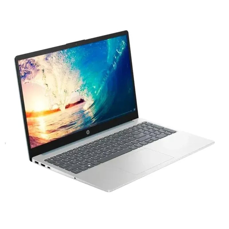Laptop HP 15-FD2362LA Core Ultra 5 24GB RAM 512GB SSD silver frontal oblicuo