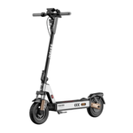 Scooter NAVEE G5 EU 10" 45km 400W IPX5 negro oblicuo