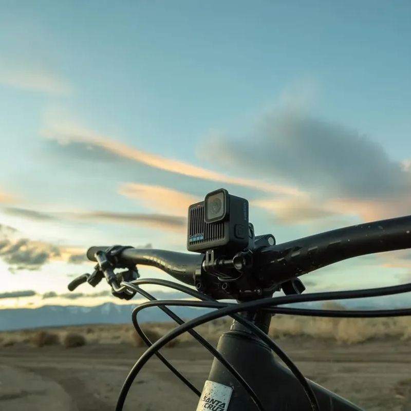 Cámara de acción GoPro Hero 4K 30 fps pantalla táctil negro ambiente