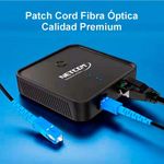 Cable de fibra óptica Netcom 200 m monocomando negro ambiente