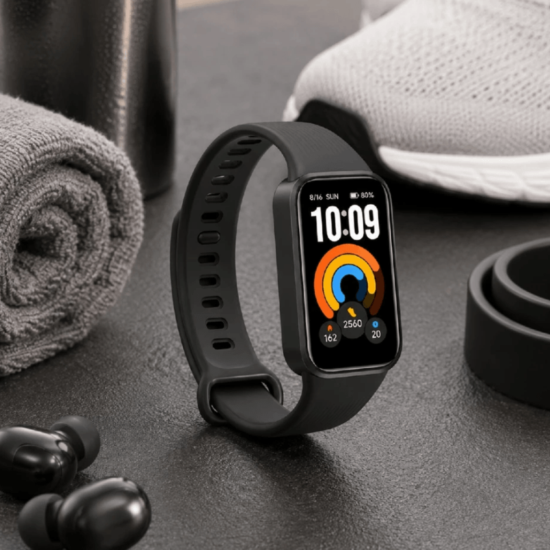 Audífonos Xiaomi Buds 6 Play y smart band celeste uso